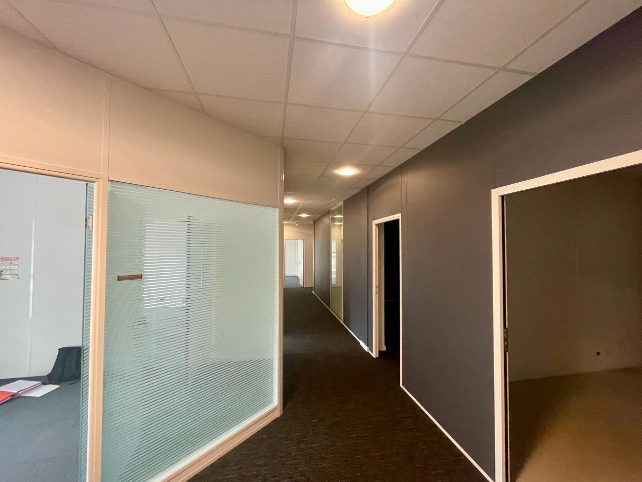 Bureau Nantes 1200m² Location bureau Nantes Loire-Atlantique OLBUR2315703 4